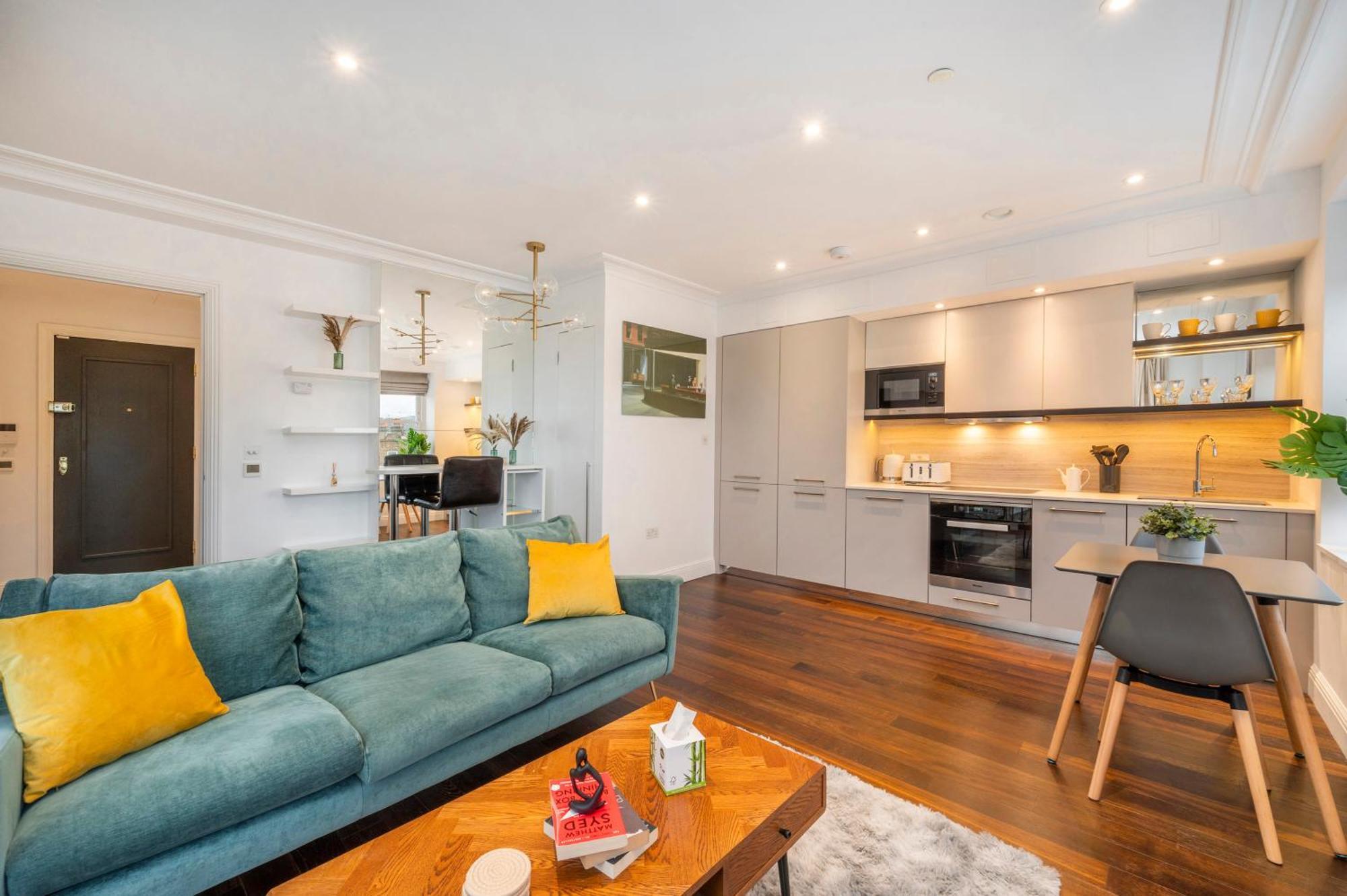 Luxury One Bedroom With Ac, Balcony, Free Coffee * Londres
